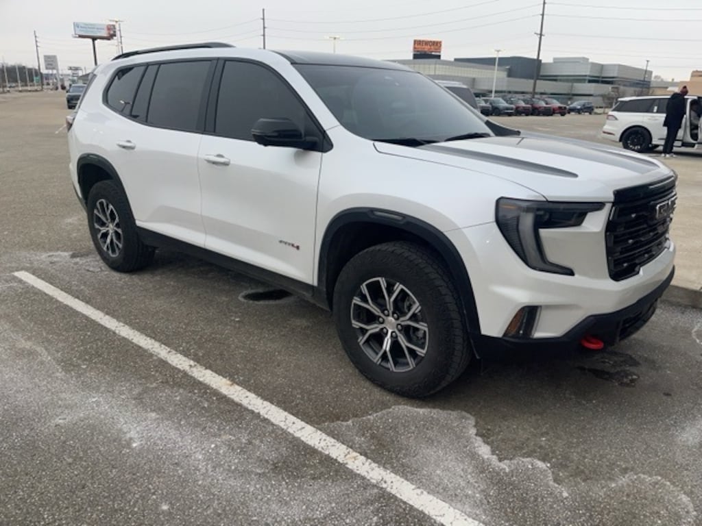Used 2025 GMC Acadia AT4 SUV