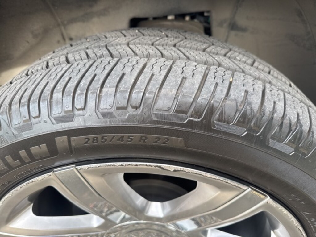 Used 2019 Cadillac Escalade Luxury SUV