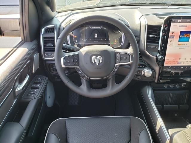 2026 RAM 1500 Laramie - Photo 18
