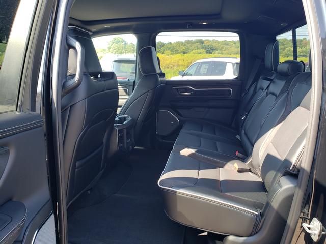 2026 RAM 1500 Laramie - Photo 15