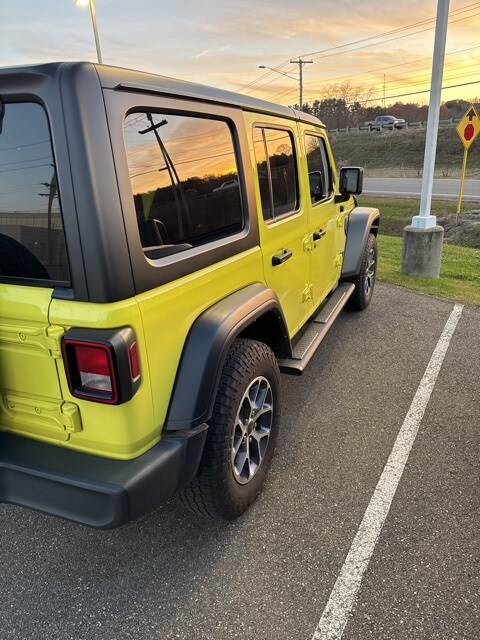 2024 Jeep Wrangler Sport S photo 2