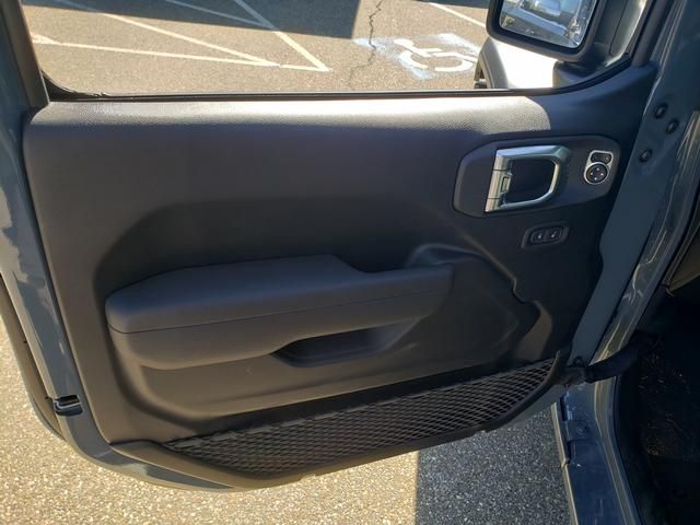 2026 Jeep Wrangler 4-Door Sport S - Photo 13
