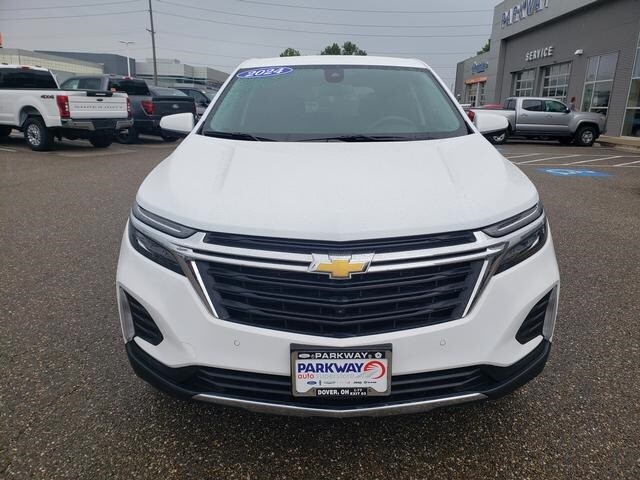 2024 Chevrolet Equinox LT photo 2