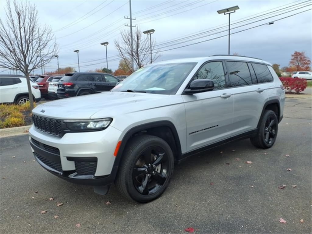 Used 2024 Jeep Grand Cherokee L Altitude X SUV