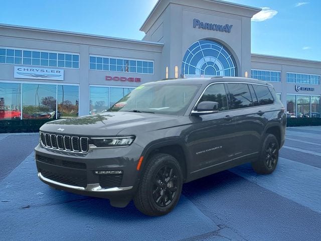 2023 Jeep Grand Cherokee L Limited 4x4's photo