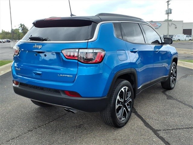 2022 Jeep Compass Limited photo 3