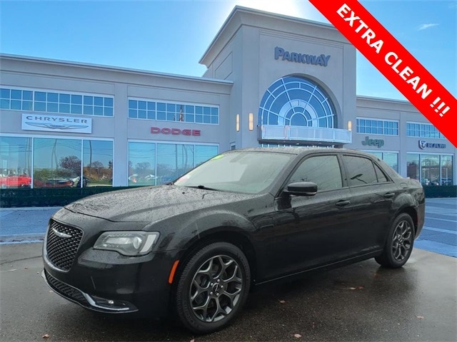 2018 Chrysler 300 S