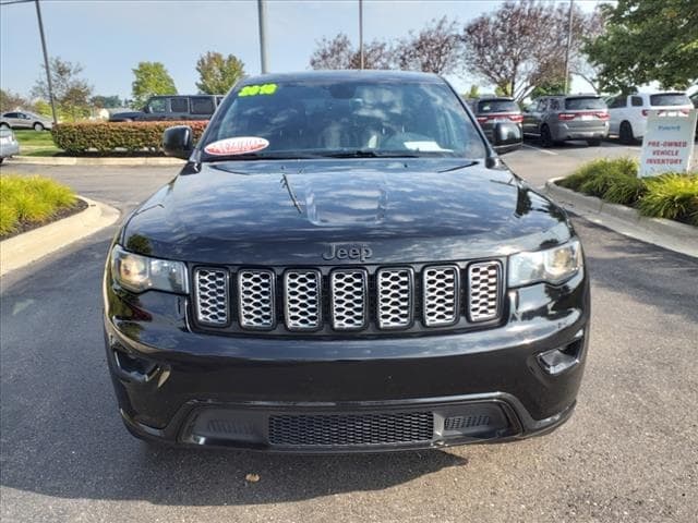 Certified 2018 Jeep Grand Cherokee Altitude with VIN 1C4RJFAG5JC326184 for sale in Clinton Township, MI