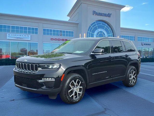2023 Jeep Grand Cherokee Limited 4x4's photo