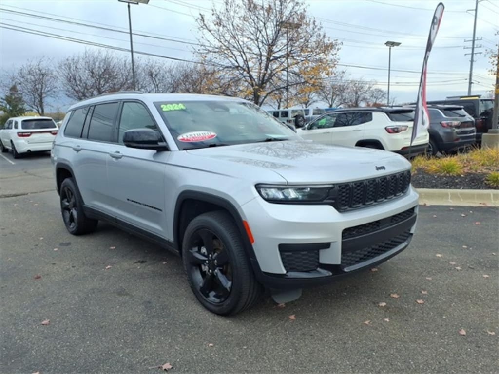 Used 2024 Jeep Grand Cherokee L Altitude X SUV