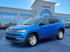 2022 Jeep Compass Latitude SUV