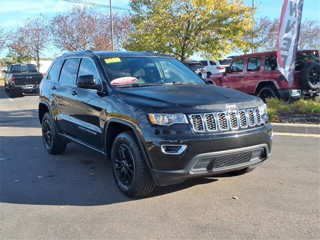 2020 Jeep Grand Cherokee Laredo E photo 3
