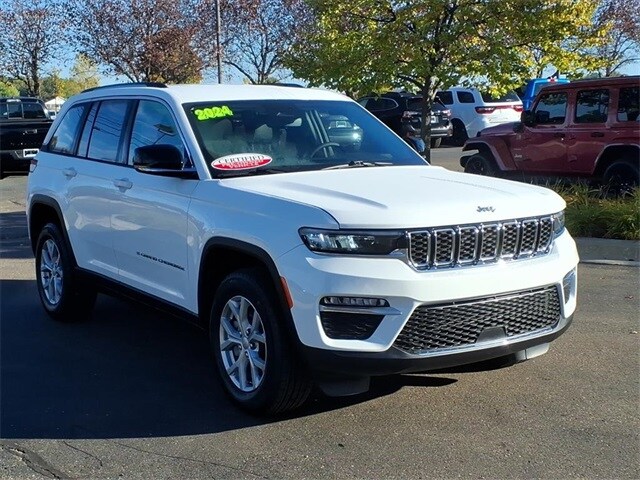 2024 Jeep Grand Cherokee Limited photo 3