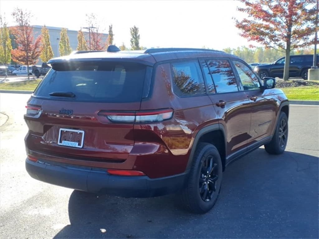 Certified 2024 Jeep Grand Cherokee L Altitude X SUV