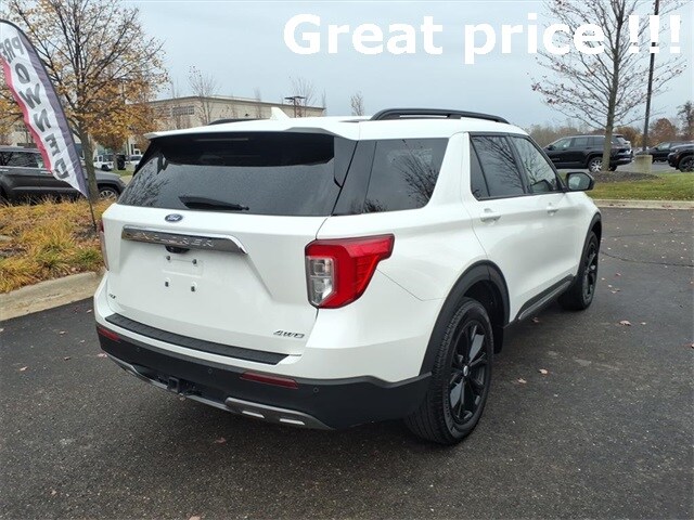2023 Ford Explorer XLT photo 3