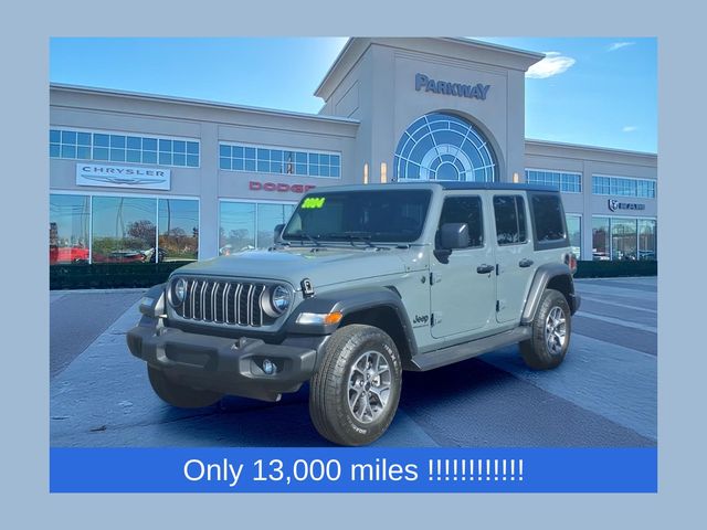 2024 Jeep Wrangler Sport S's photo