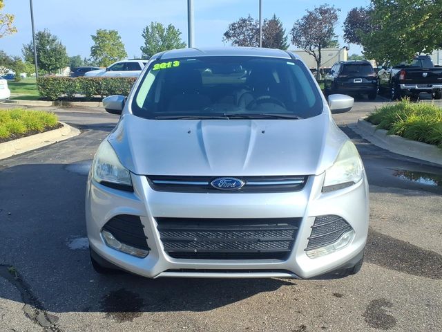 Used 2013 Ford Escape SE with VIN 1FMCU9G91DUC12622 for sale in Clinton Township, MI