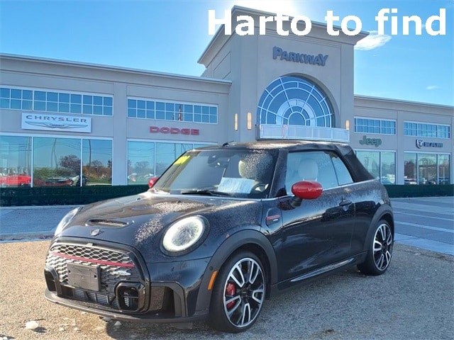 2024 MINI Convertible John Cooper Works's photo