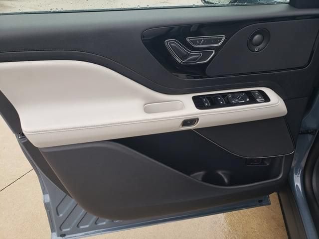 2026 Lincoln Aviator Premiere - Photo 12