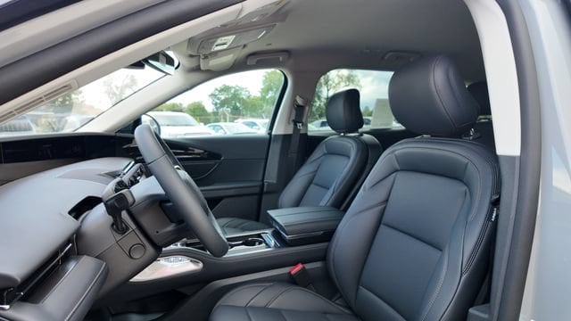 2026 Lincoln Nautilus Premiere - Photo 10