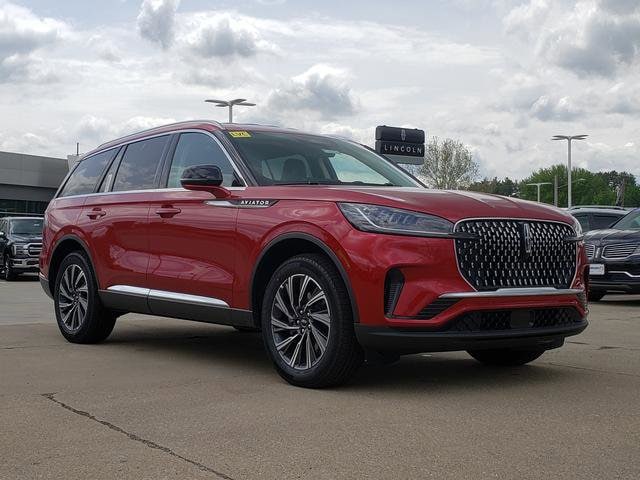 2026 Lincoln Aviator Premiere AWD's photo