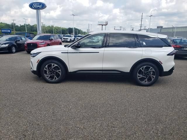 2026 Lincoln Nautilus Premiere - Photo 9