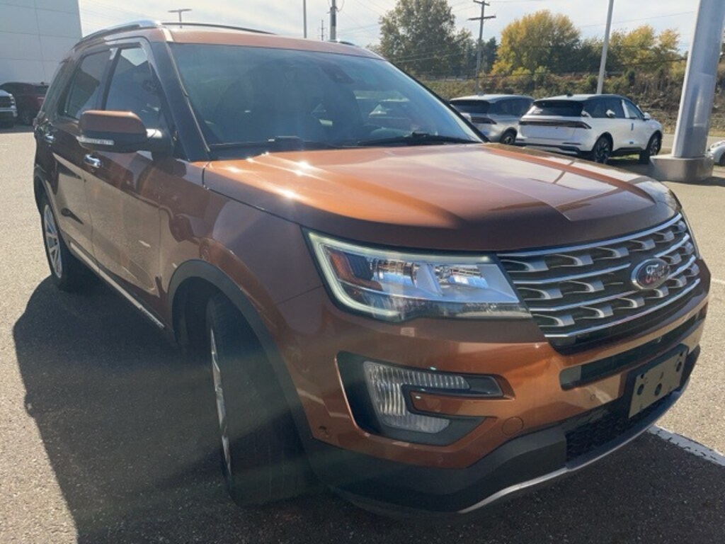 Used 2017 Ford Explorer  SUV