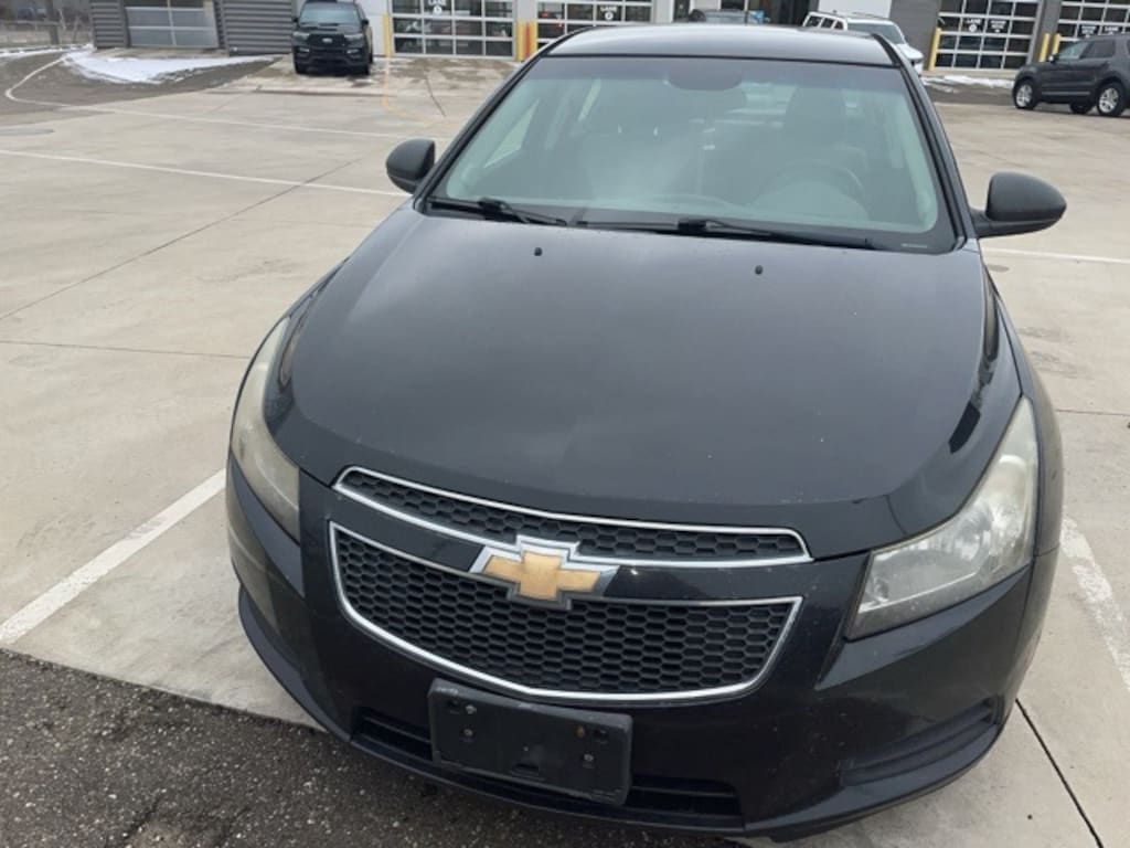 Used 2012 Chevrolet Cruze LS Sedan