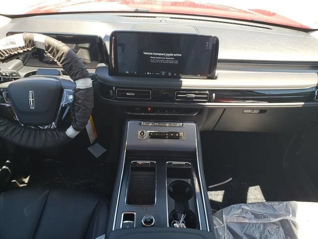 2026 Lincoln Aviator Premiere - Photo 17