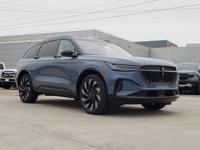 2026 Lincoln Nautilus Reserve's photo