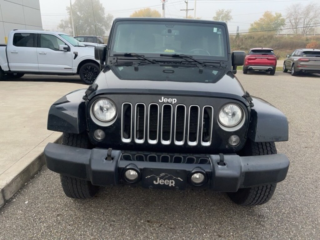 Used 2016 Jeep Wrangler Sahara 4x4 SUV