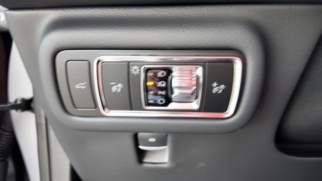 2026 Lincoln Nautilus Premiere - Photo 22