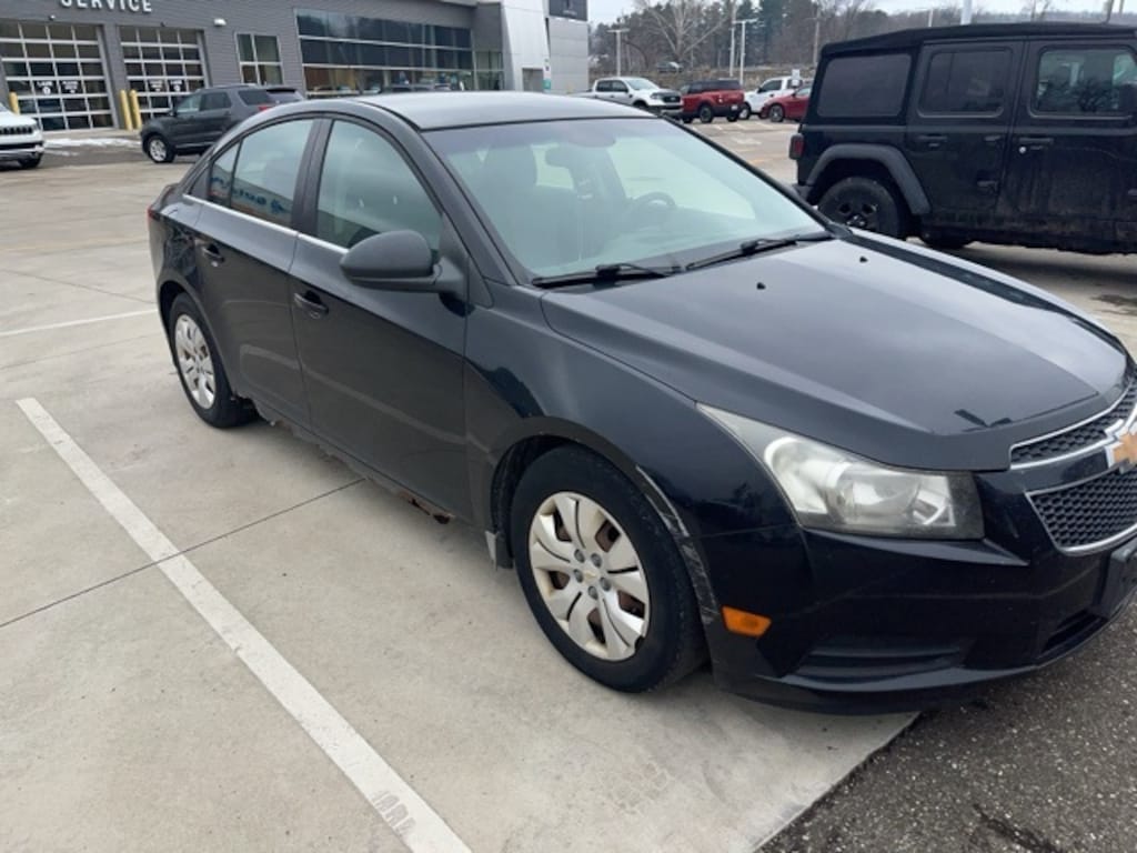 Used 2012 Chevrolet Cruze LS Sedan
