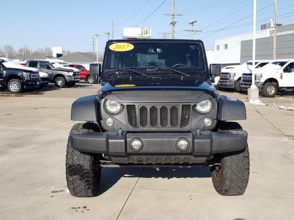 Used 2017 Jeep Wrangler Rubicon 4x4 SUV