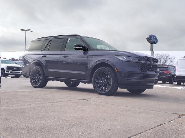 2025 Lincoln Navigator Reserve's photo