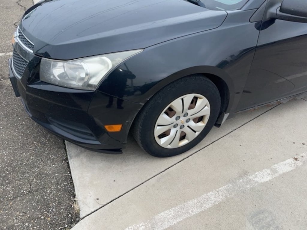 Used 2012 Chevrolet Cruze LS Sedan