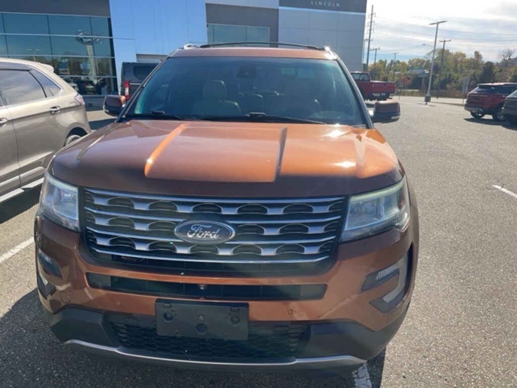 Used 2017 Ford Explorer  SUV