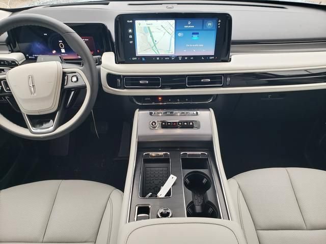 2026 Lincoln Aviator Premiere - Photo 17