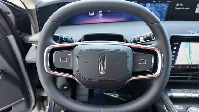 2026 Lincoln Nautilus Premiere - Photo 25