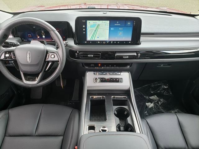 2026 Lincoln Aviator Premiere - Photo 16