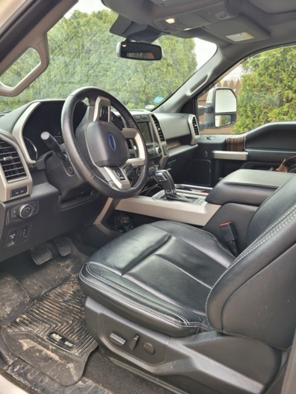 Used 2019 Ford F-150 Lariat Truck