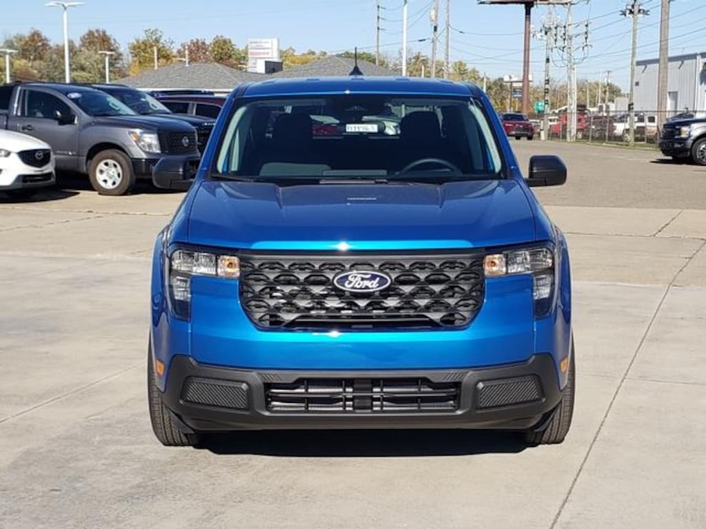 New 2025 Ford Maverick XL Truck