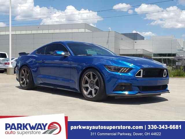 2017 Ford Mustang GT Coupe Premium's photo