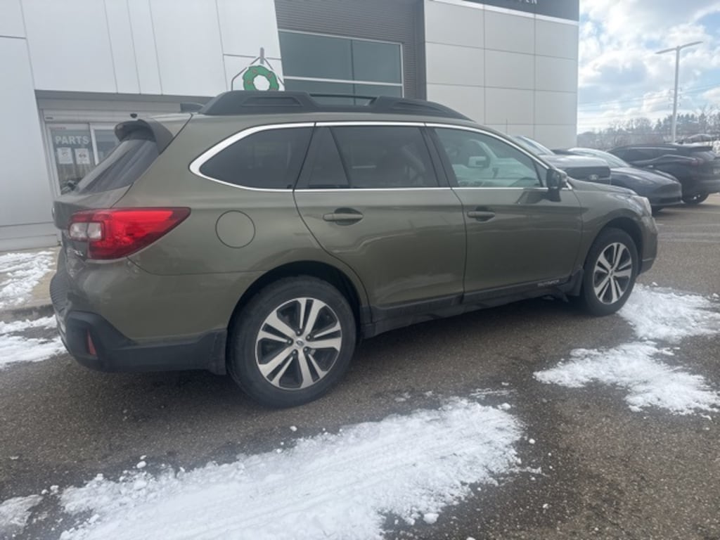 Used 2018 Subaru Outback 2.5i SUV