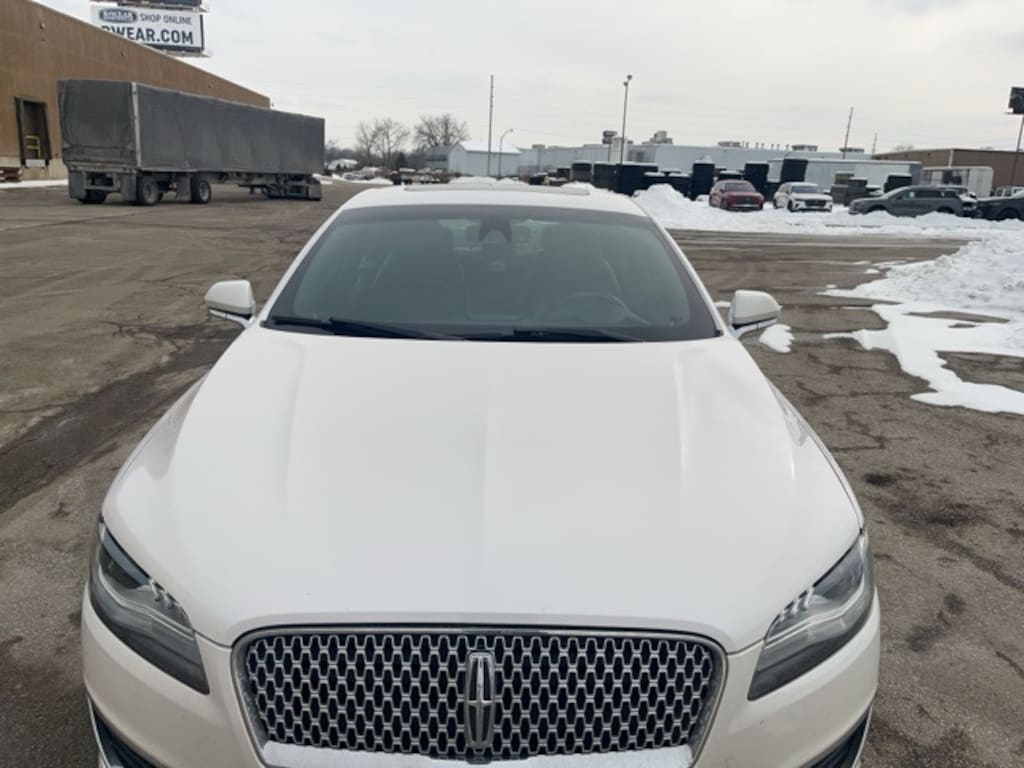Used 2018 Lincoln MKZ Hybrid Reserve Sedan