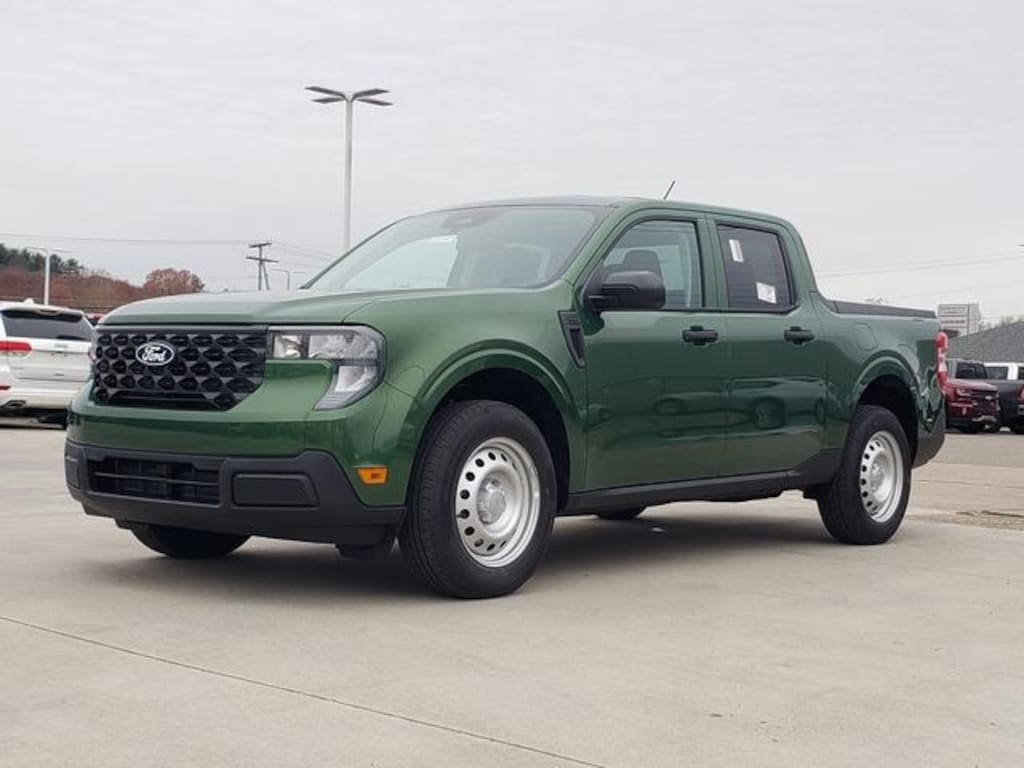 New 2025 Ford Maverick XL Truck