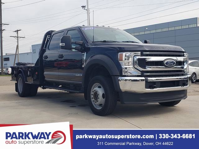2022 Ford F-550 Super Duty Chassis Cab XLT