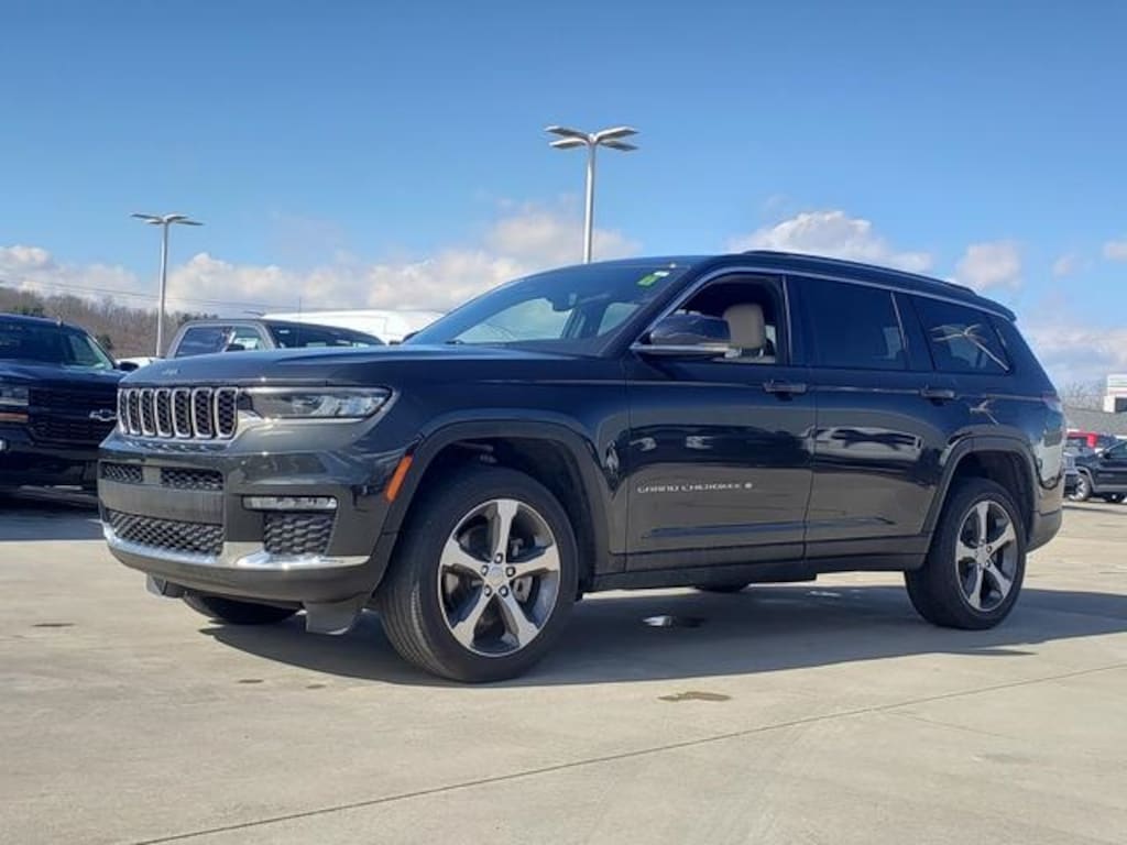 Used 2023 Jeep Grand Cherokee L Limited SUV