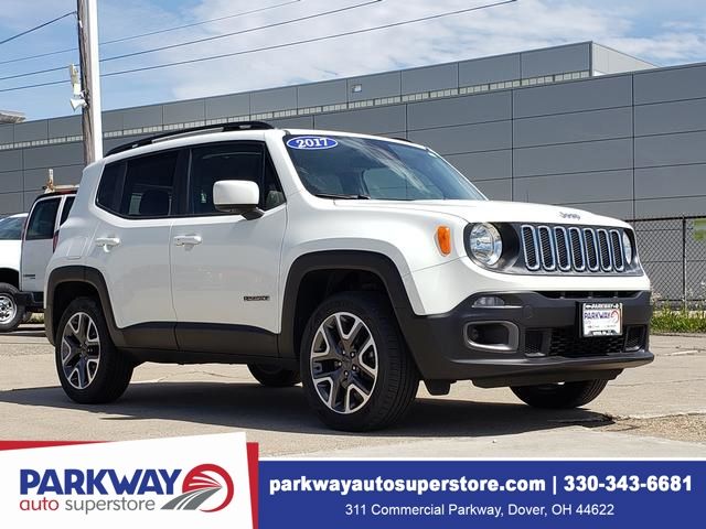 2017 Jeep Renegade Latitude 4x4's photo