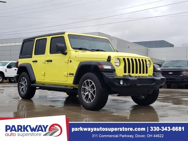 2024 Jeep Wrangler 4-Door Sport S's photo